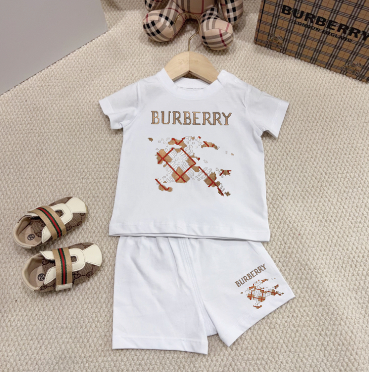 Burberry sz66-110 31